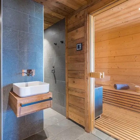 Villa 14 Personnes I Luxe I Piscine & Sauna I Salle Cinema I Le Club